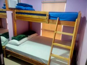 Near Manila Airport COZY 02 Bedroom Condo With Pool - 4R