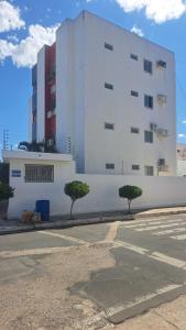 Apartamento amplo, perto de tudo