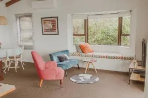 Tuis Peak at Cable Bay - Taipa