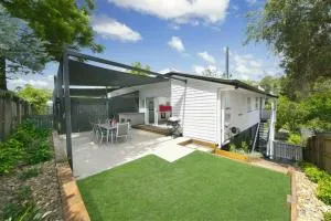 Milton Mews Red Townhouse - Auchenflower, pets - 布里斯班