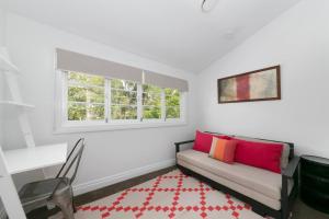 Milton Mews Red Townhouse - Auchenflower, pets