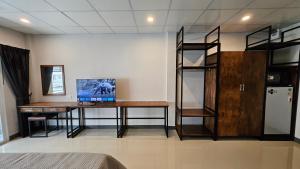 Smile Home โรงแรม ห้องพัก รายวัน รายเดือน