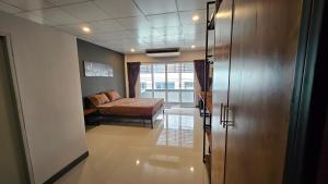 Smile Home โรงแรม ห้องพัก รายวัน รายเดือน