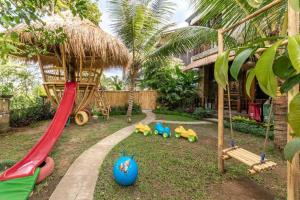 Family Paradise Villa, Shared Pool, Jungle & Rice Field Views