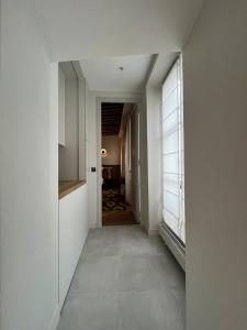 Appartement luxueux historique proche bon marché