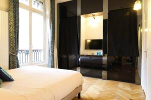 St Georges proche Opéra et la Basilique sacrée