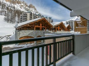 Appartement coquet avec balcon, wifi, 2 pièces, Val-dIsère - FR-1-694-367
