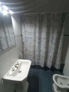 Casa a pocas cuadras del centro