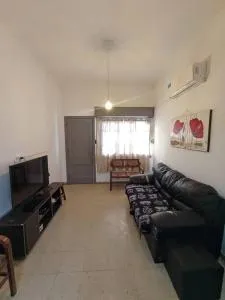 Casa a pocas cuadras del centro - Lima