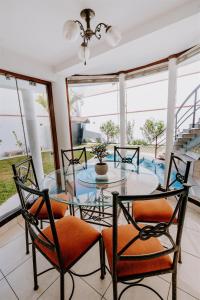 Casa Blan ca Pimentel