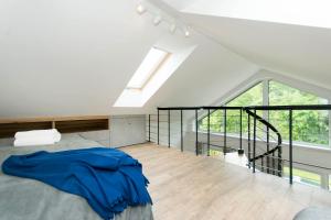 Apartament dwupoziomowy 17D