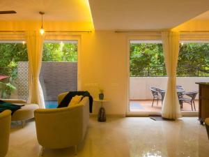 Modern villa with Private Pool,WiFi,parking in Varca