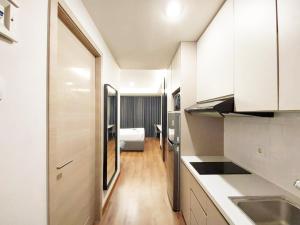 Homey Stay Studio at Mataram City Apartment By Travelio