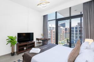 Escape24 Studio at Azizi Riviera near Business Bay