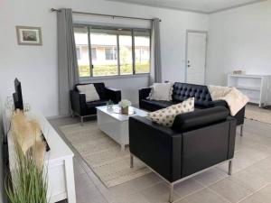 Angi's Cozy Home away from Home