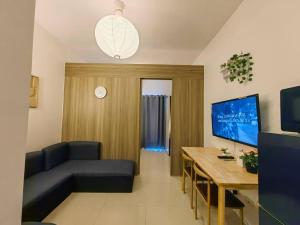 1BR Condotel with Balcony at FAME Residences #FM54