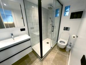 Maison Spacieuse au Bord du Lez, 5pers, Calme, Wi-Fi, Jardin Privé, Parking Gratuit