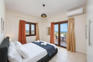Villa Stratianna by PosarelliVillas