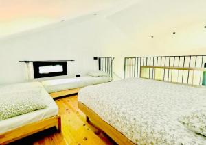 Appartements Maison Spacieuse au Bord du Lez, 5pers, Calme, Wi-Fi, Jardin Prive, Parking Gratuit : photos des chambres