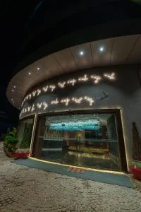 Clarks Inn Suites Hyderabad Airport - Farrukhnagar