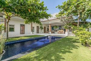 Bintang Biru Chillout Villa & Ricefield Views