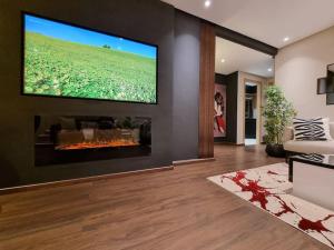 Appartement Central, vue Piscine-Golf, Lac et Montagne de Latlas