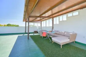 PENTHOUSE NEAR BEACH AND MALAGA TOWN also monthly hire and long term RENTAL CAR AVAILABLE - Churriana