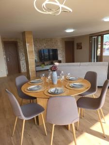 Панорамен Пентхаус - Кабинков лифт - 3 спални