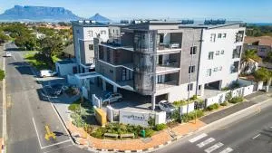 Greystone Executive Apartments - Table View