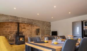 Maisons de vacances Gite des amandines : photos des chambres