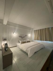 Rudica Seacret House