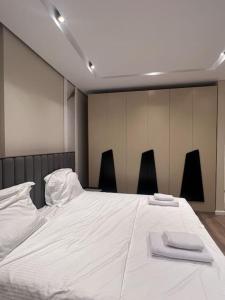 Modern New Apartment Near Blloku