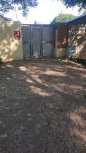 2 bedroom guesthouse suitable for groups