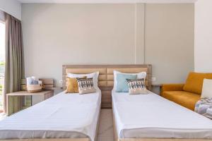 Luxury Room 3 - Vila Goro, Pool, Parking and more