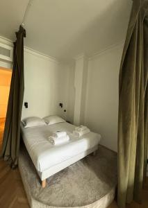 Central Apartment Tronchet 1G