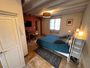 B&B / Chambres d'hotes La Petite Gendronniere : photos des chambres