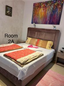 Sobe sa sopstvenim KUPATILOM Private rooms bathroom In CENTER