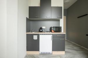 Homely 40m Apt, King-Size Bed, Next To Downtown