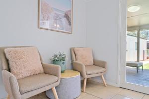 Lakefront House - INEA Retreat