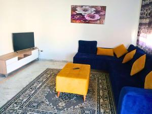 Charmant Appartement 2 chambres avec Internet et Vue Panoramique - au Cœur du Quartier Prestigieux dEnnasr 2, Proche de Toutes Commodités - Service Navette