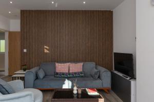 2 minutes walk to JR & Manor Hospitals , Close to Oxford Brookes University Bluebird Apartment