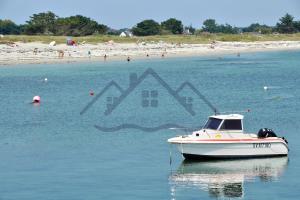 Appartements LocaLise - A02 - Appartement de plain-pied - terrasse - Juste a cote de la plage - Centre et port a pied - Wifi inclus - Draps inclus - Animaux bienvenus : photos des chambres