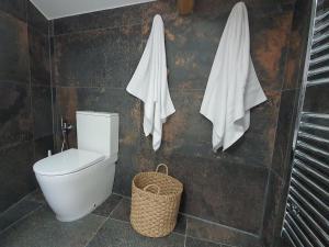 Elegant 2 Bed Apart with Garage near Les Halles