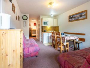 Studio avec balcon et animaux acceptés, Val-dIsère - FR-1-694-239