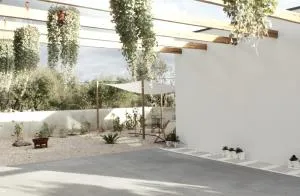 M Butterfly - Ateanha