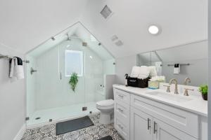 Mins to ACL - Downtown - Formula 1