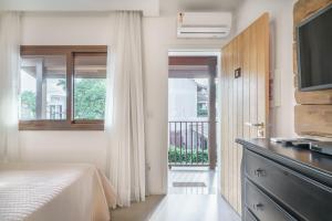 Banzai Brava Suítes