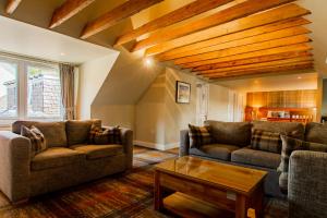 Mckays Suite (main building) room in McKays Hotel