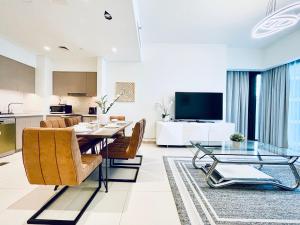 Majestic Act One 2BR 32nd floor- Downtown- Fountain view