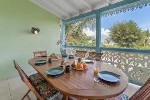 Sandy beach apartment, 2 bdr right on the beach! - 东方湾